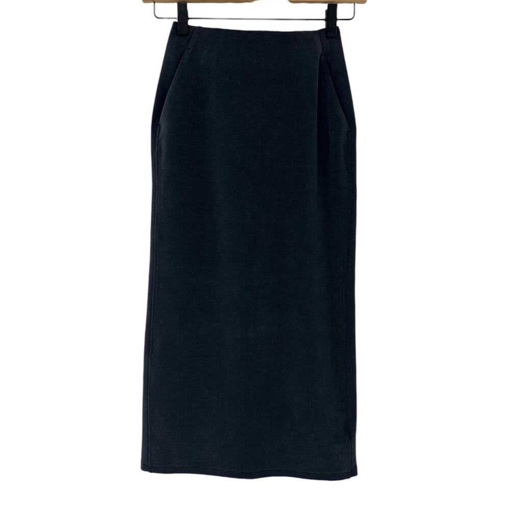 Lululemon Softstreme High-Rise Midi Skirt in Black - Picture 5 of 12